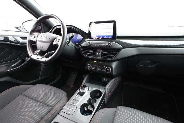 Ford Focus Turnier ST-Line X 1.5 Ecoboost 150 Aut LED Nav 18Z 