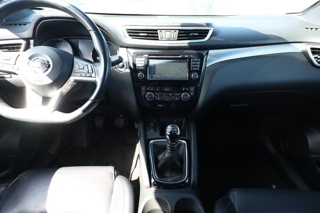 Nissan Qashqai Tekna+ 1.6 DIG-T 163 Pano LED Nav ParkAs 