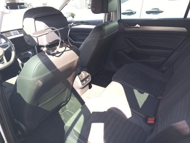 Volkswagen Passat Variant Elegance TDI 200 DSG R-line Nav 