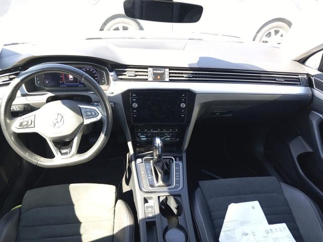 Volkswagen Passat Variant Elegance TDI 200 DSG R-line Nav 