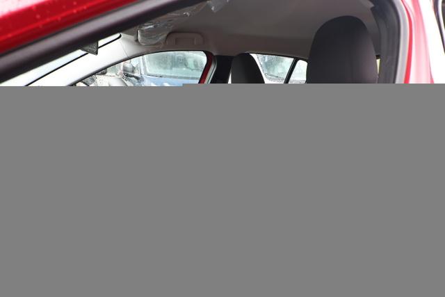 600 Icon Hybrid SHZ Keyl Nav Kam 2xPDC LED DigC CarP 