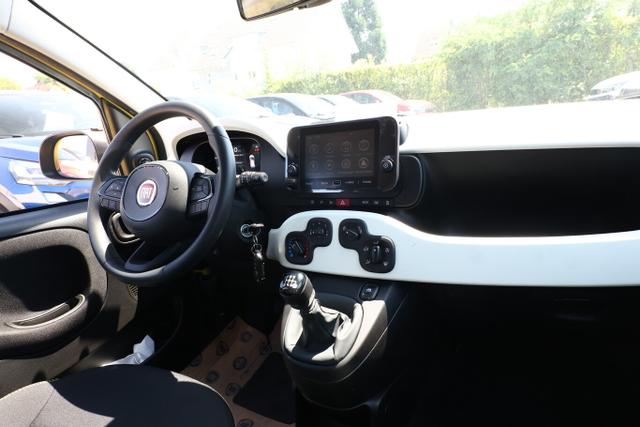 Fiat Panda Cross 5S PDC CarP/AndroidA PrivG 15Z NSW 