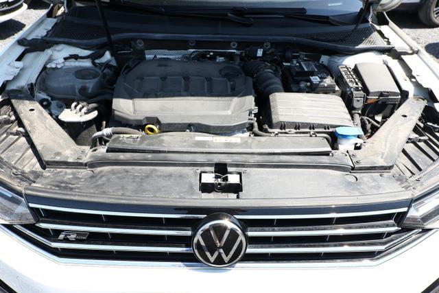Volkswagen Passat Variant Elegance TDI 200 DSG R-line Nav 