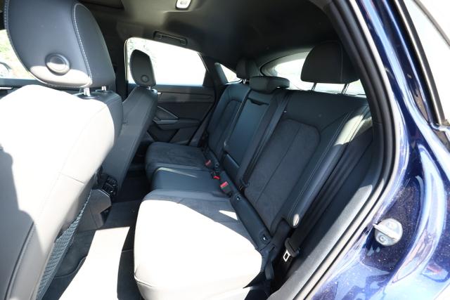 Audi Q3 Sportback S line 35 TFSI 150 tronic Pano 