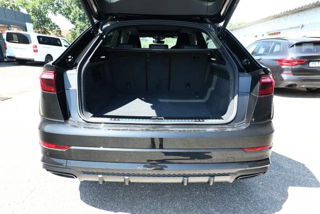 Audi Q8 S line 2xS AssistenzP+ 22Z Laser Pano B&O HUD 