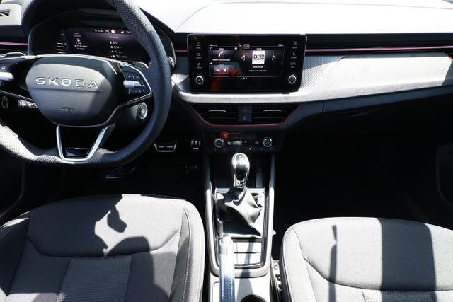 Skoda Scala Selection DSG Dynamic Pano ACC SideA Kam Kessy SHZ 