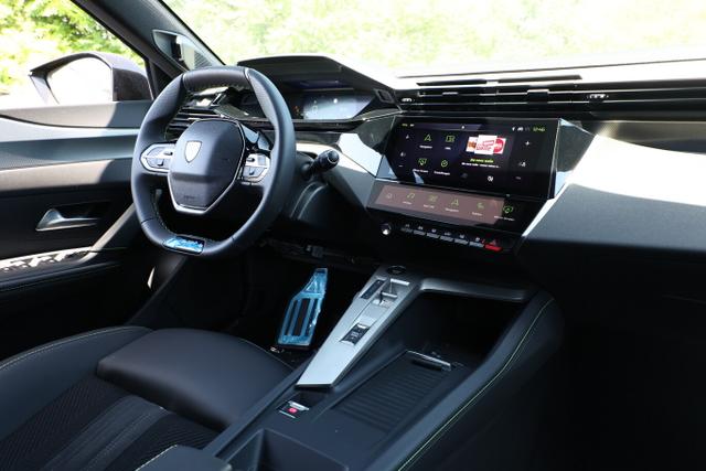 Peugeot 308 GT Exclusive MY26 Alcant. 360&deg; ACC Nav Keyl 