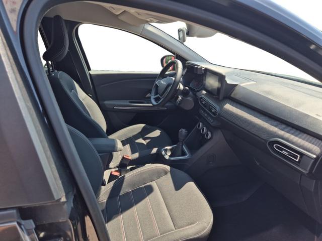 Dacia Jogger Extreme+ 1.0 TCe 110 LED Nav KAM PDC 