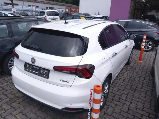 Fiat Tipo 5-T&uuml;rer EASY 1.4 T-Jet 120 Nav PDC SHZ Klima LM16Z 
