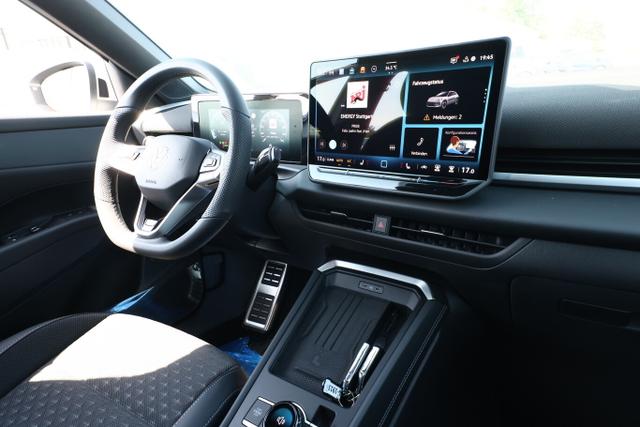 Volkswagen T-Roc R-Line EasyO AHK 5JGar Kam ParkAss+ PrivG 