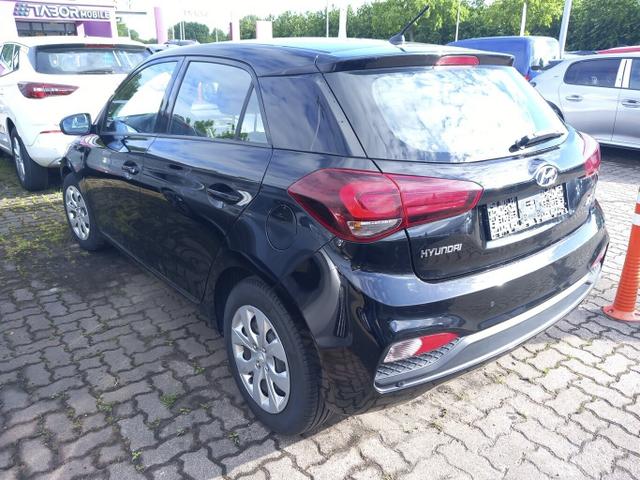 Hyundai i20 Trend 1.2 84 PDC Temp LaneAs Klima 