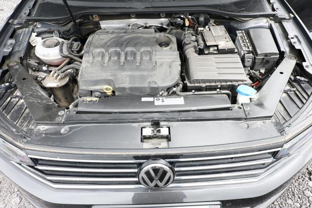 Volkswagen Passat Business 1.6 TDI 120 DSG LED Nav ACC Kam 