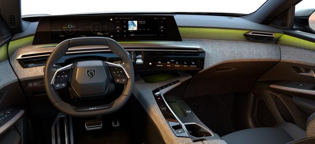 Peugeot 5008 GT Hybrid ACC 2xPDC Nav Kam SHZ LED CarP 