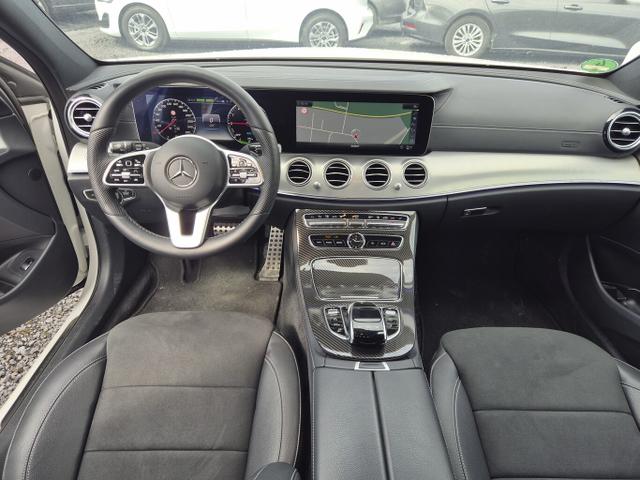 Mercedes-Benz E-Klasse AMG Line E 300 de T Multibeam Distronic Widescr. 