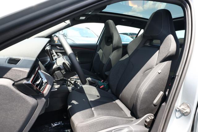 Skoda Scala Selection DSG Dynamic Pano ACC SideA Kam Kessy SHZ 