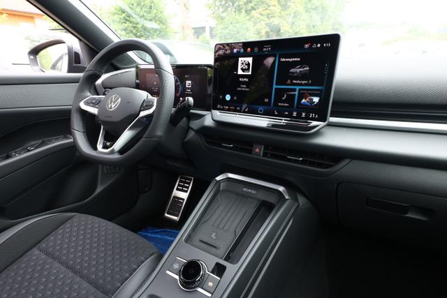 Volkswagen T-Roc R-Line EasyO AHK 5JGar Kam ParkAss+ PrivG 