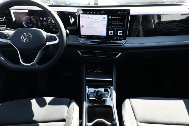 Volkswagen Tiguan Eleg. 4M Nav DCC+ LED+ SHZ eHk KeyL ParkA 