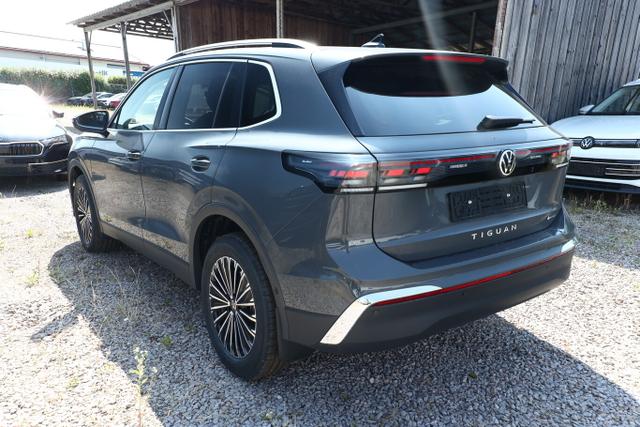 Volkswagen Tiguan Eleg. 4M Nav DCC+ LED+ SHZ eHk KeyL ParkA 