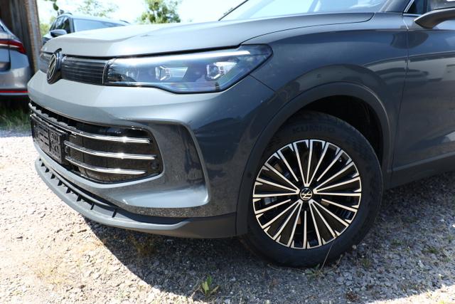 Volkswagen Tiguan Eleg. 4M Nav DCC+ LED+ SHZ eHk KeyL ParkA 