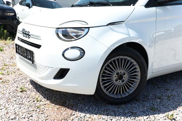 500C Icon 500 Cabrio SHZ Kam CarP PDC 16Z DigC Klimaa 