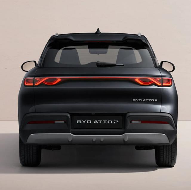 Atto 2 EV Comfort 430kmReichw. 360Kam SHZ ACC 