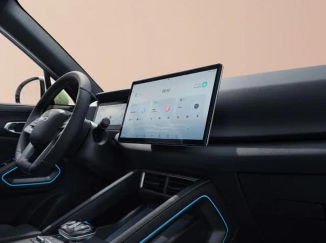 Atto 2 EV Comfort 430kmReichw. 360Kam SHZ ACC 