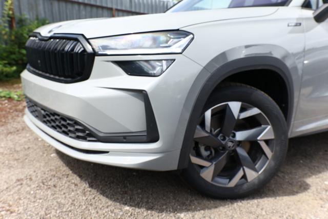 Skoda Kodiaq Sportline 4x4 Sportl AHK 7-S Matrix Nav Kessy ACC 