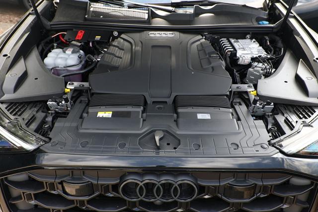Audi Q8 S line 2xS AssistenzP+ 22Z Laser Pano B&O Klim4 