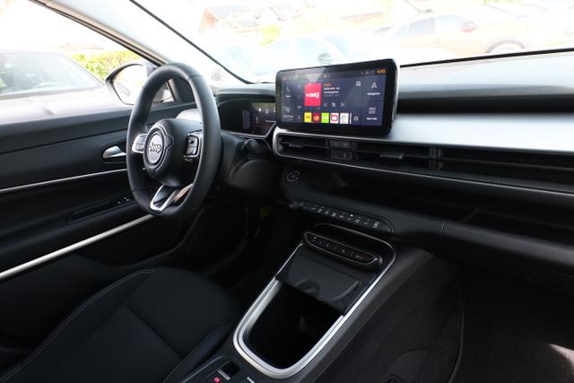 Avenger Summit 1.2 Mild-Hybrid 110 DTC Nav JBL 
