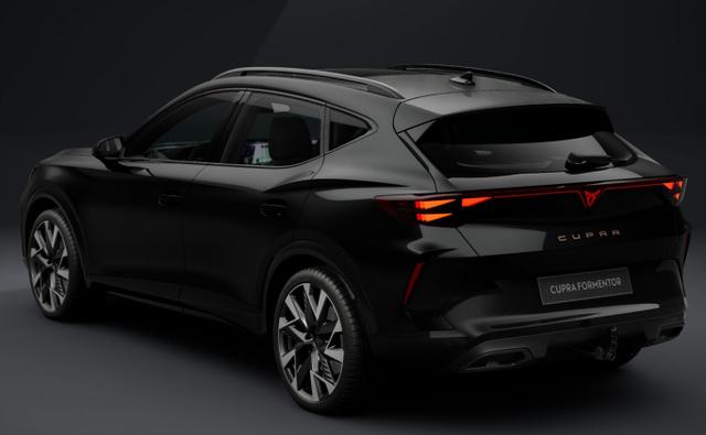 Cupra Formentor DSG 4Drive Pano Matrix Nav IntelD AHK 