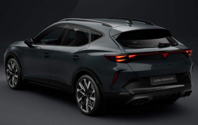 Cupra Formentor VZ SennH Memory LED eHk SHZ Kam Kessy 