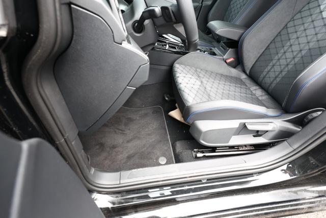 Golf Variant R-Line Var. IQ.Matrix AHK 18Z SHZ KAM eHk 