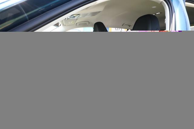 Volkswagen Tiguan DSG LED+ IQ.DRIVE 5JGar SHZ Keyl 17Z ACC 