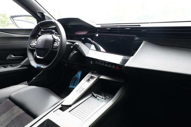 Peugeot 308 GT Exclusive MY26 Alcant. 360&deg; ACC Nav Keyl 