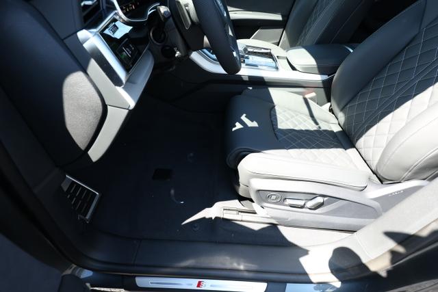 Audi Q8 S line 2xS AssistenzP+ 22Z Laser Pano B&O Leder 