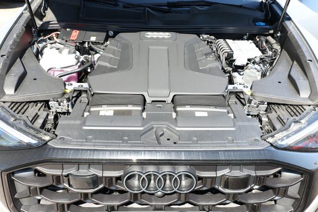 Audi Q8 S line 2xS AssistenzP+ 22Z Laser Pano B&O Leder 