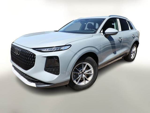 Audi Q3 - Tech LED+ KlimaP Keyl ACC PrivG 18Z eHK PDC+