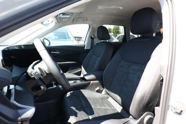 Audi Q3 Tech LED+ KlimaP Keyl ACC PrivG 18Z eHK PDC+ 
