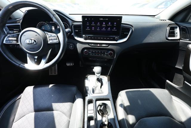 Kia XCeed Platinum 1.6 T-GDI 204 DCT Pano LED Nav 