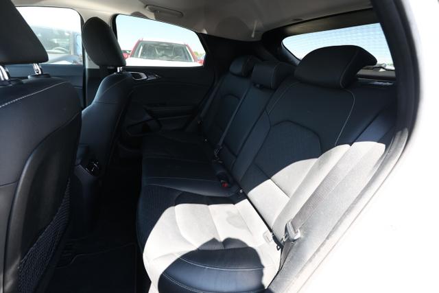Kia XCeed Platinum 1.6 T-GDI 204 DCT Pano LED Nav 