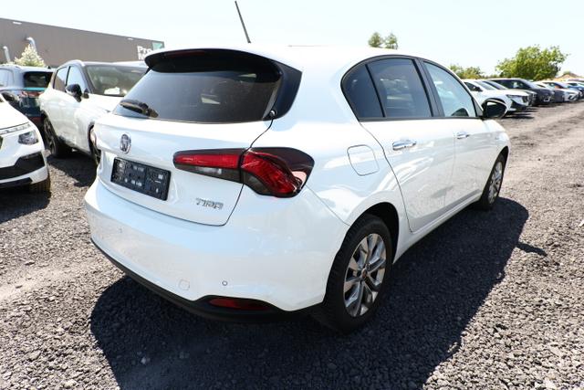 Fiat Tipo 5-T&uuml;rer EASY 1.4 T-Jet 120 Nav PDC SHZ Klima LM16Z 