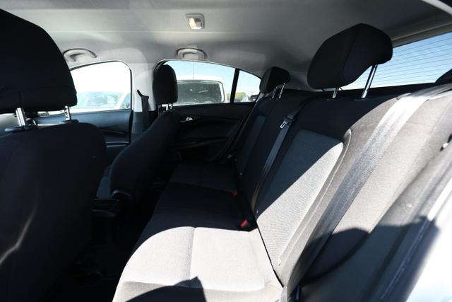 Fiat Tipo 5-T&uuml;rer EASY 1.4 T-Jet 120 Nav PDC SHZ Klima LM16Z 