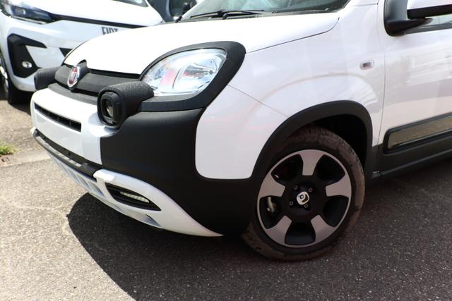 Fiat Panda Cross 5S PDC CarP/AndroidA PrivG 15Z NSW 