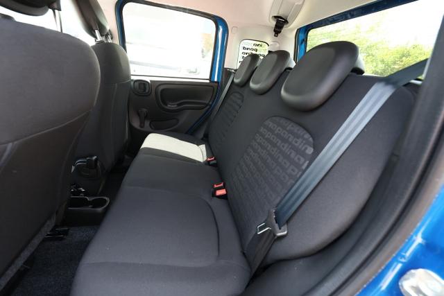 Fiat Panda Cross 5S PDC CarP/AndroidA PrivG 15Z NSW 