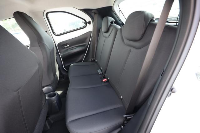 Toyota Aygo X 1.0 VVT-i 72 CVT ACC SmartCo Kam Klima 