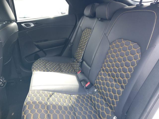 Kia XCeed Launch Edition 1.6 T-GDI 204 DCT Nav PanoD 