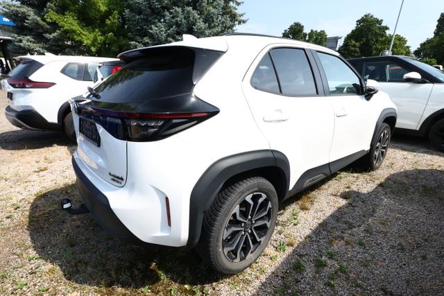 Toyota Yaris Cross Comfort 1.5 Hybrid 116 AWD-i LED AHK 