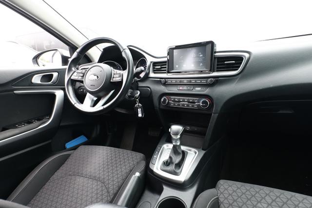 Kia Ceed Sportswagon Vision 1.4 TGDI 140 DCT PDC LaneAs Kam Temp 