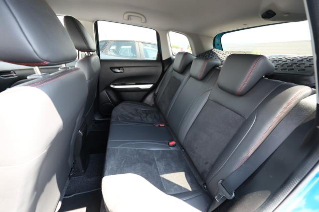 Suzuki Vitara Comfort+ 1.4 140 Aut. 4x4 LED ACC PDC Kam 