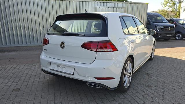 Volkswagen Golf Comfortline VII 1.5 TSI 150 R-Line LED Nav 